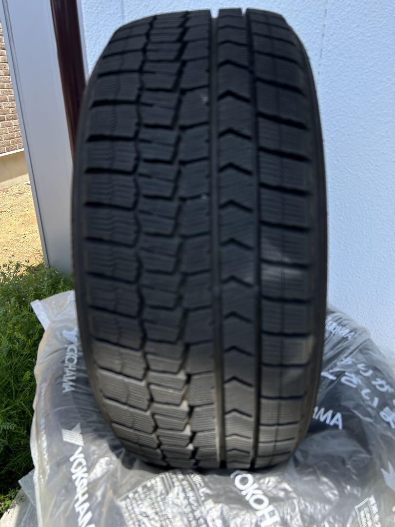 DUNLOP 225/40R18 スタッドレスタイヤ