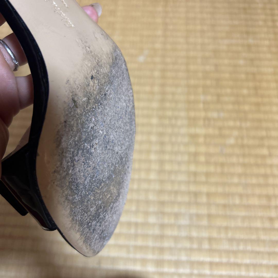 Salvatore Ferragamo サンダル 黒 エナメル　箱あり