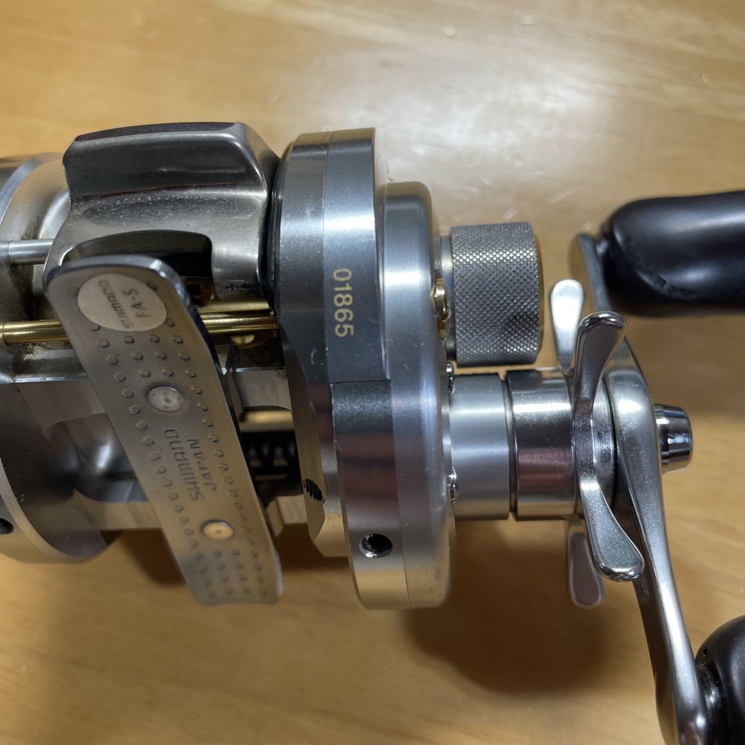 リール SHIMANO 04 CULCUTTA CONQUEST 100DC