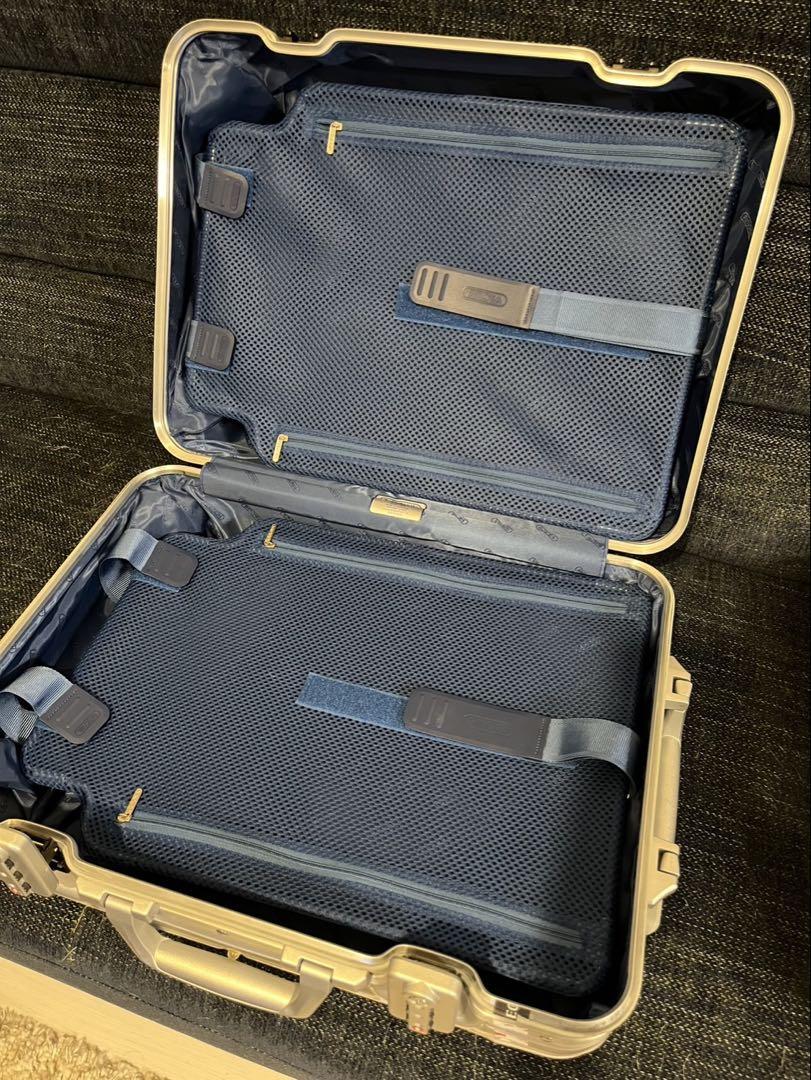 RIMOWA トパーズ 32L 4輪 シルバー キャリーケース アルミ