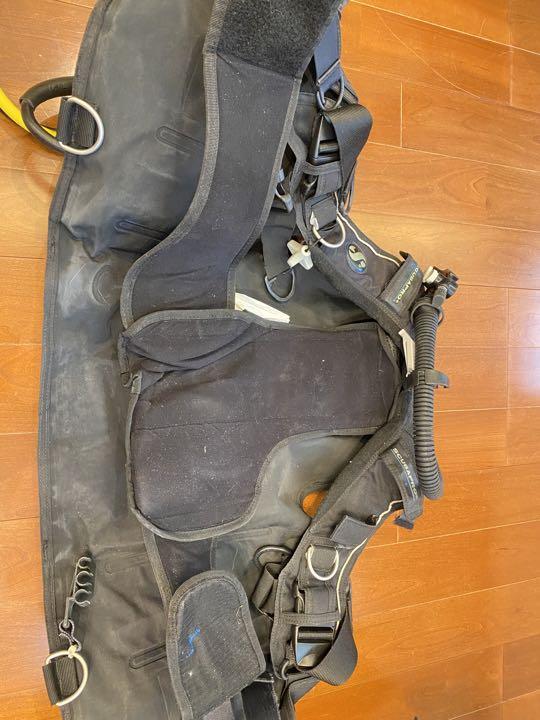 ダイビング重機材 BCDジャケット(SCUBAPRO)+レギュレータ(TUSA