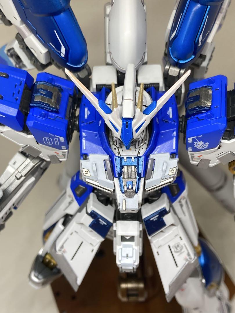 RG Hi-νガンダム 完成品 塗装済み