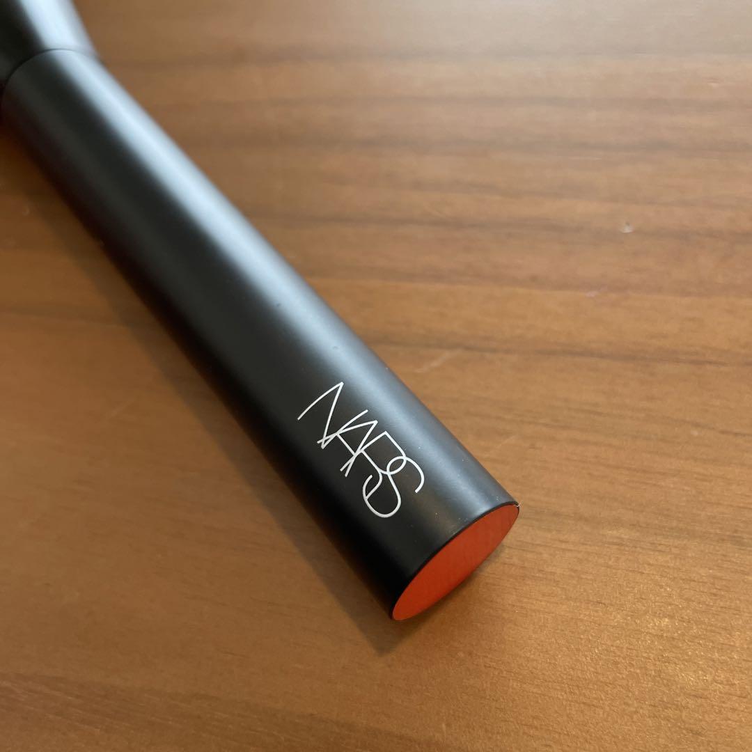 NARS フィニッシングブラシ　13