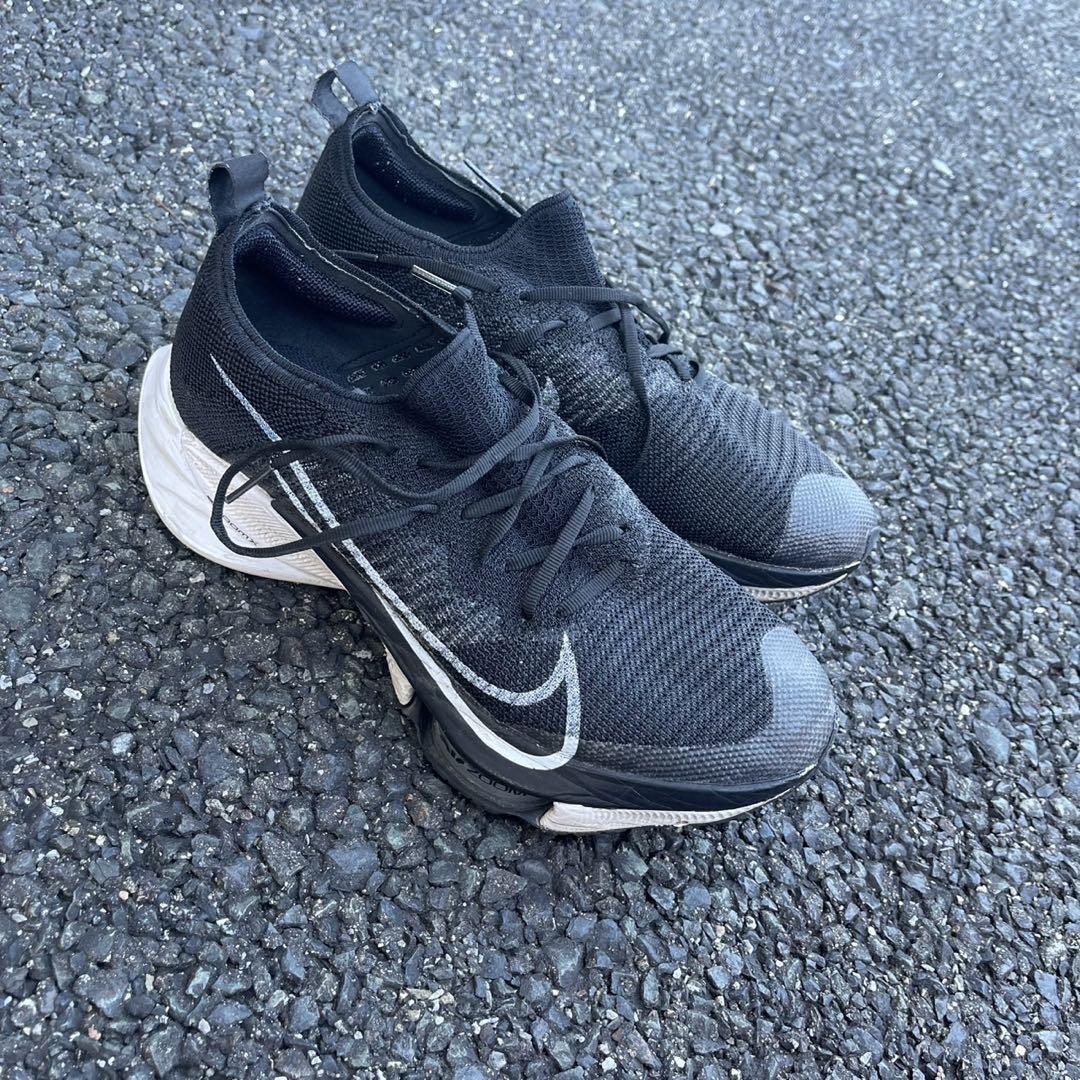 [アキラ]Nike テンポネクスト% 黒