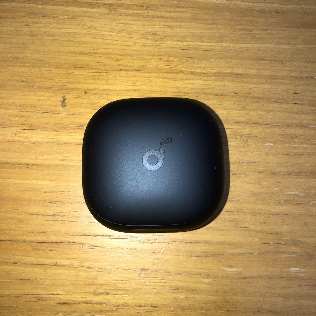 Anker Soundcore Liberty4 PRO充電ケースのみ - メルカリ