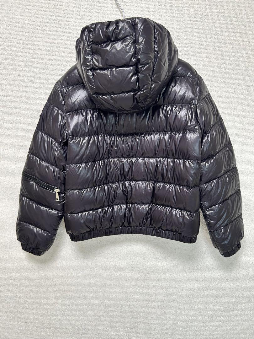 ⭐️MONCLER モンクレール　フード付きダウンジャケット