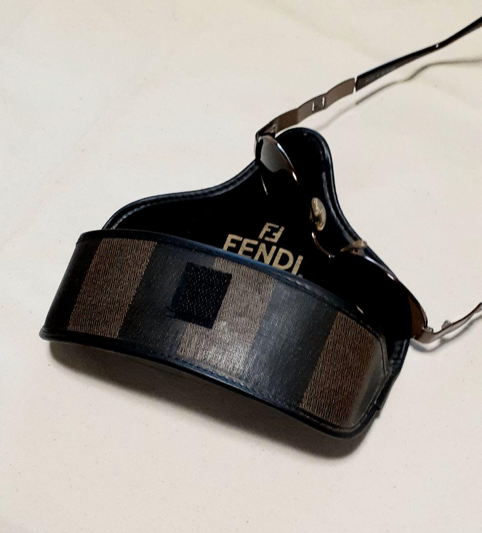 FENDIブラウン サングラス ケース付き