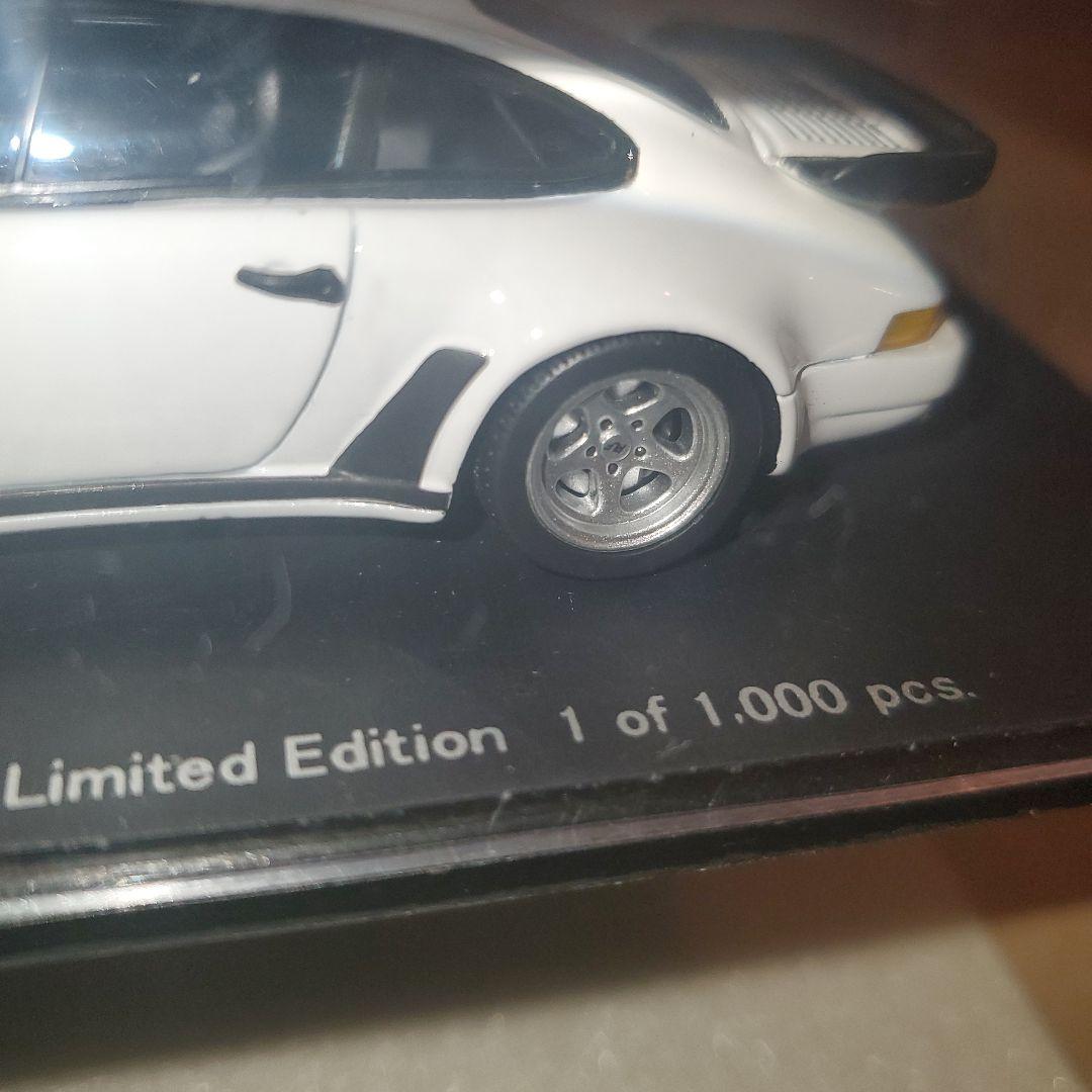 RUF BTR Light Weight 限定版ミニカー 1/1000、スパーク