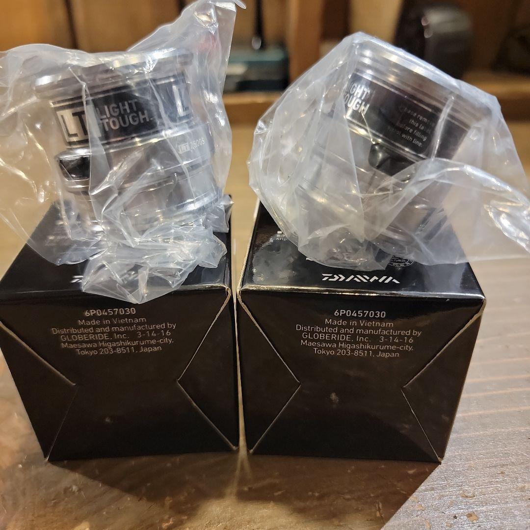 新品未使用 SLP WORKS LTβ2500S スプール 2個セットです。