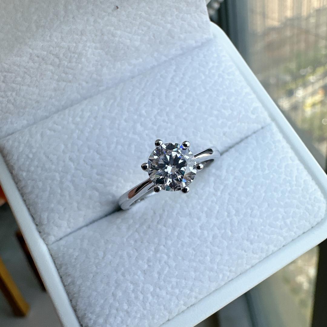 1ct ダイヤモンド 6本爪 レディース リング k18
