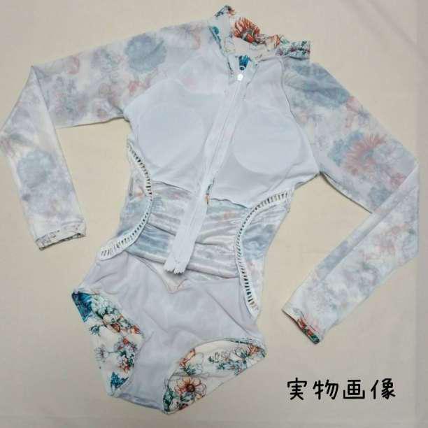 オマケつき*Mサイズ白花柄 ラッシュガード 水着 ワンピース 長袖 体型カバー - メルカリ オマケつき*Mサイズ白花柄 ラッシュガード 水着 ワンピース 長袖 体型カバー - メルカリ