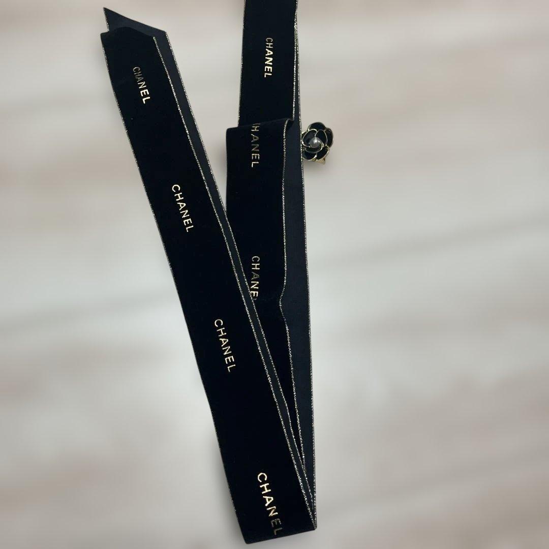 CHANEL クリスマスホリデー 2023カメリアチャーム&ベロアリボン1.5m