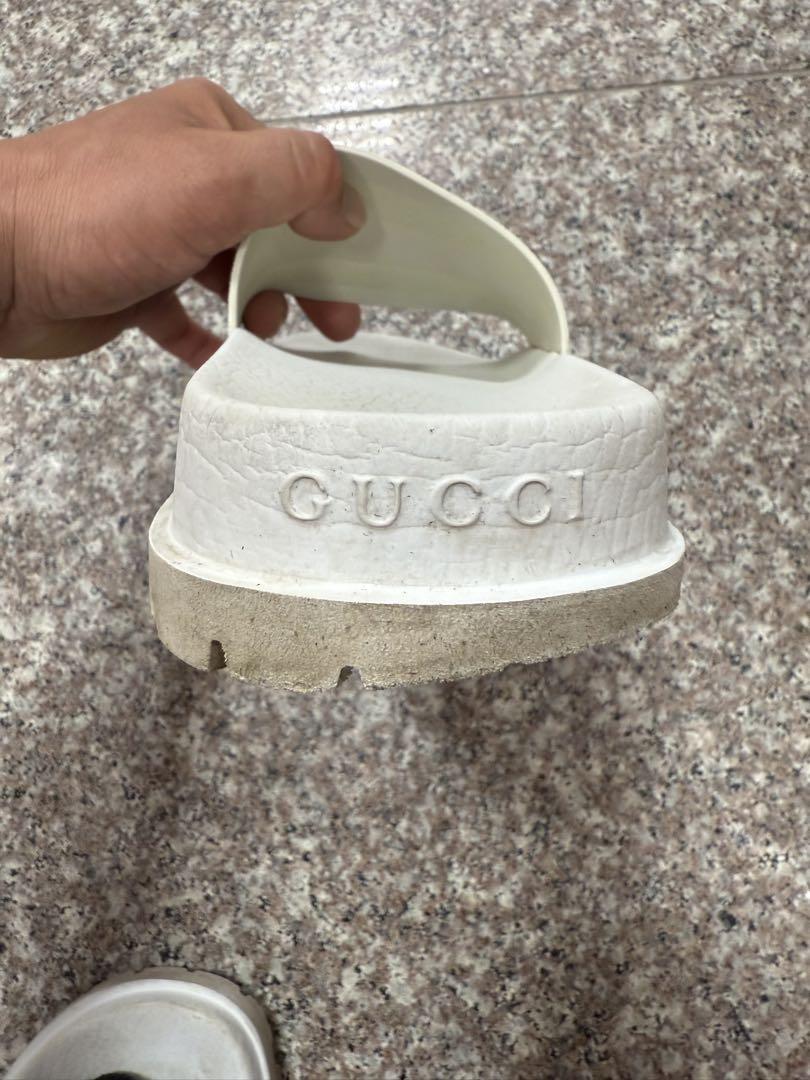 GUCCI メンズ　ラバースライドサンダル
