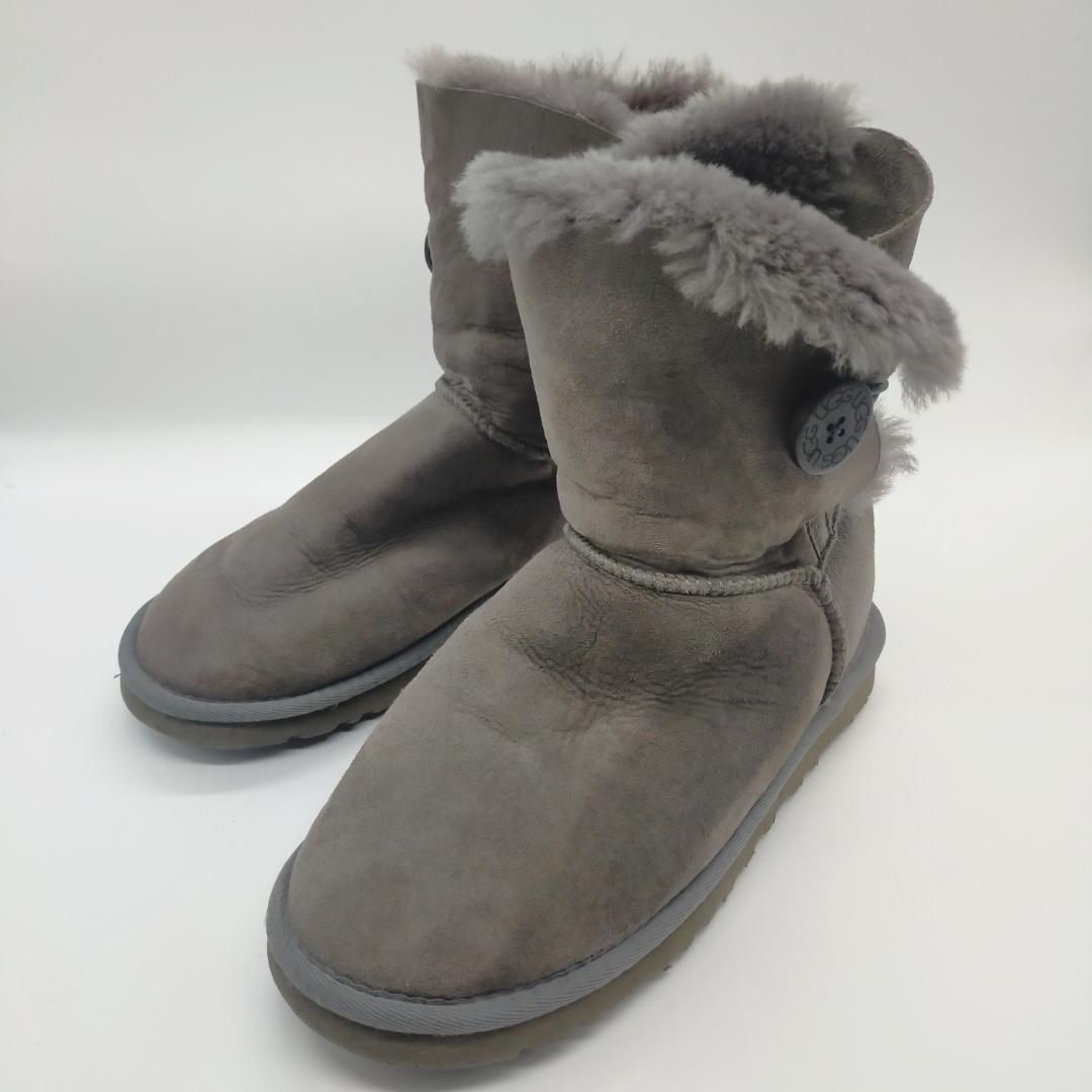 UGG アグ　ムートンブーツ　グレー　　24