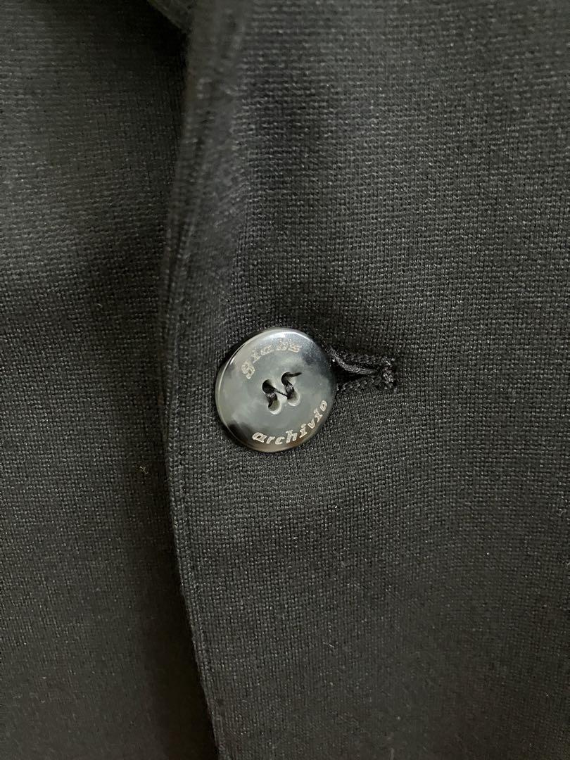 ✟