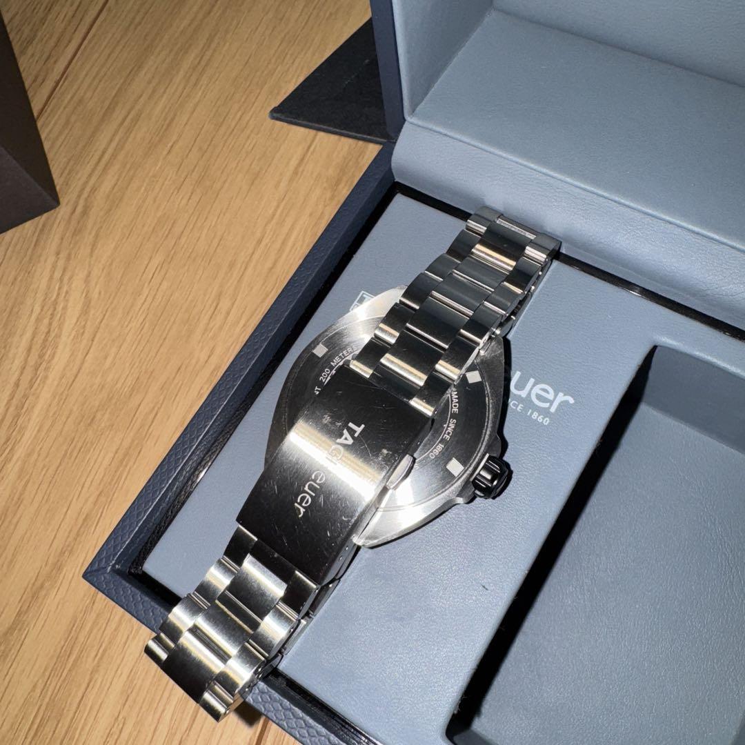 TAG Heuer ブラック アナログ時計　WAZ1110
