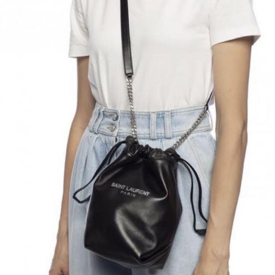 定番のお歳暮 美品SAINT LAURENT 付属ポーチ付き レザー 黒 ショルダーバッグ バッグ