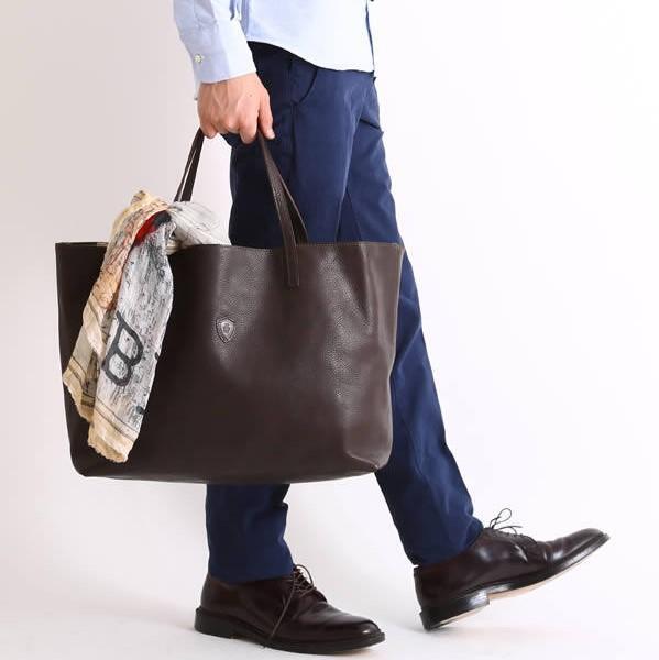 【美品・定価107,800円】フェリージ 11-91/Nk+Ds