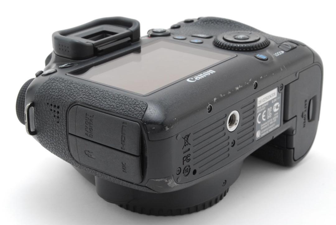 美品✨キャノン Canon EOS 6D ボディ❤️フルサイズセンサー搭載！