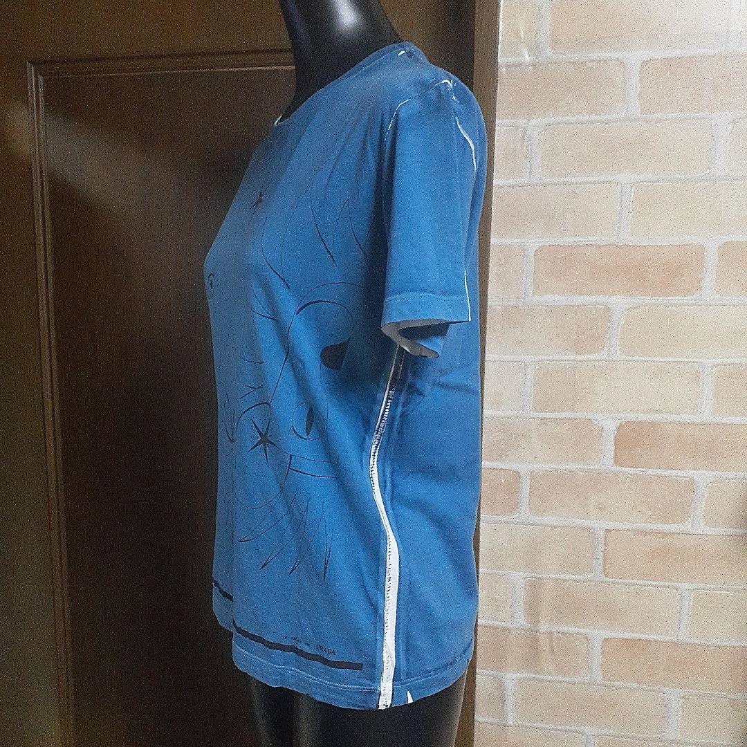 プラダTシャツ　プラダカットソー　ブルーTシャツ　グラフィックTシャツ