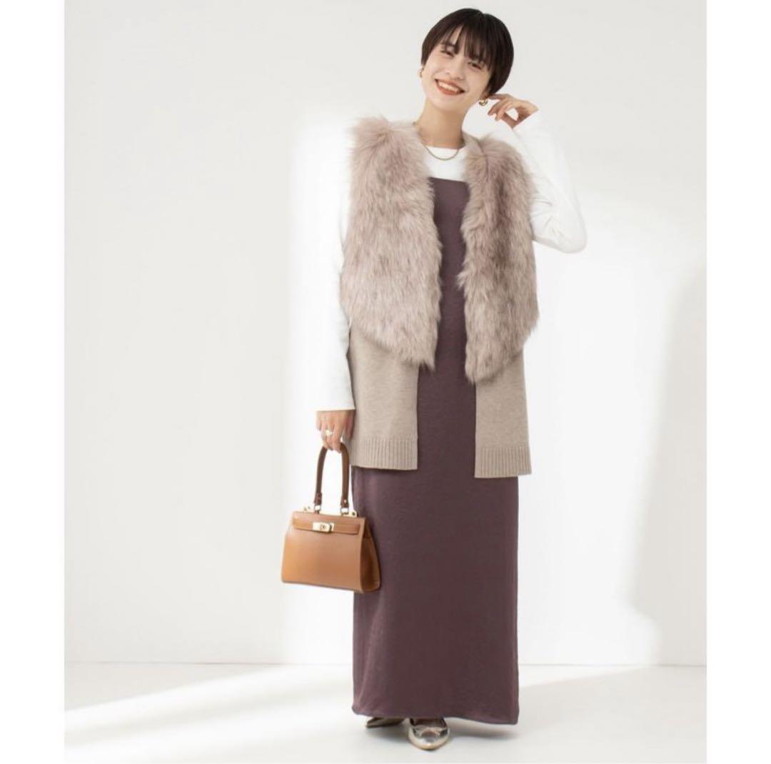 美品 23AW ノーリーズ 定価18700円 ニットベスト ファー付き 美品 23AW ノーリーズ 定価18700円 ニットベスト ファー付き