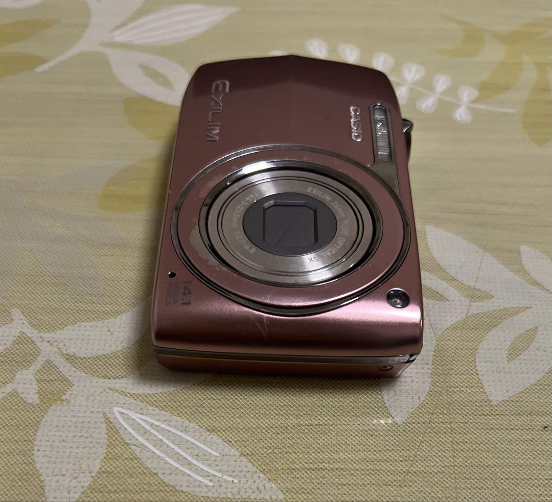 CASIO EXILIM EX-Z2300 デジタルカメラ　ジャンク品
