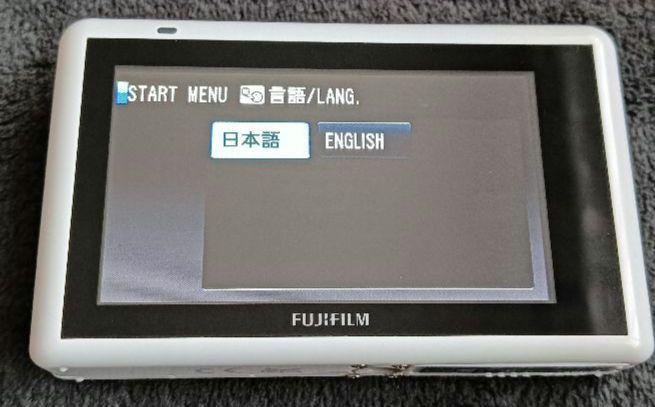 Fujifilm FinePix Z300 ホワイト　中古