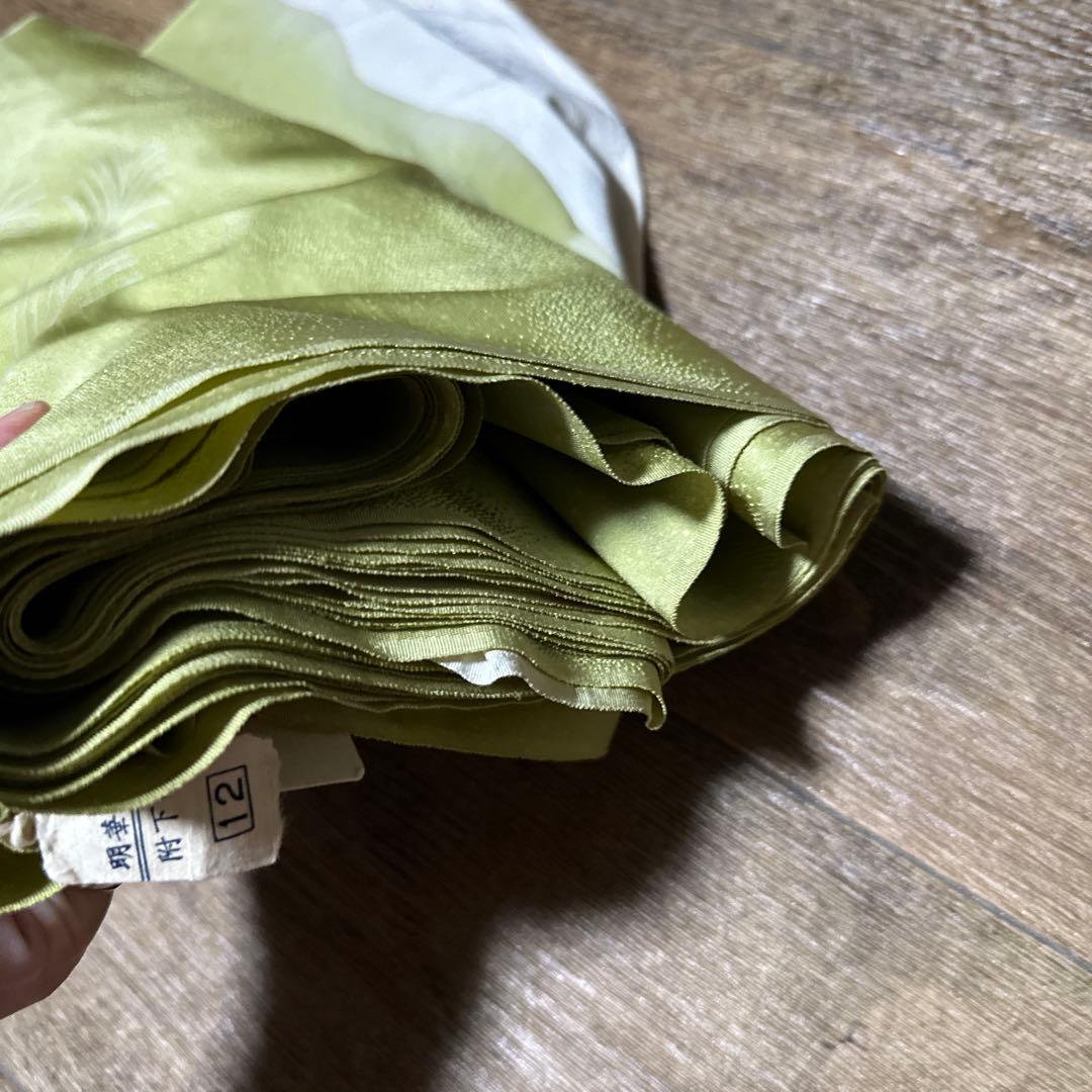 反物傷や汚れあり