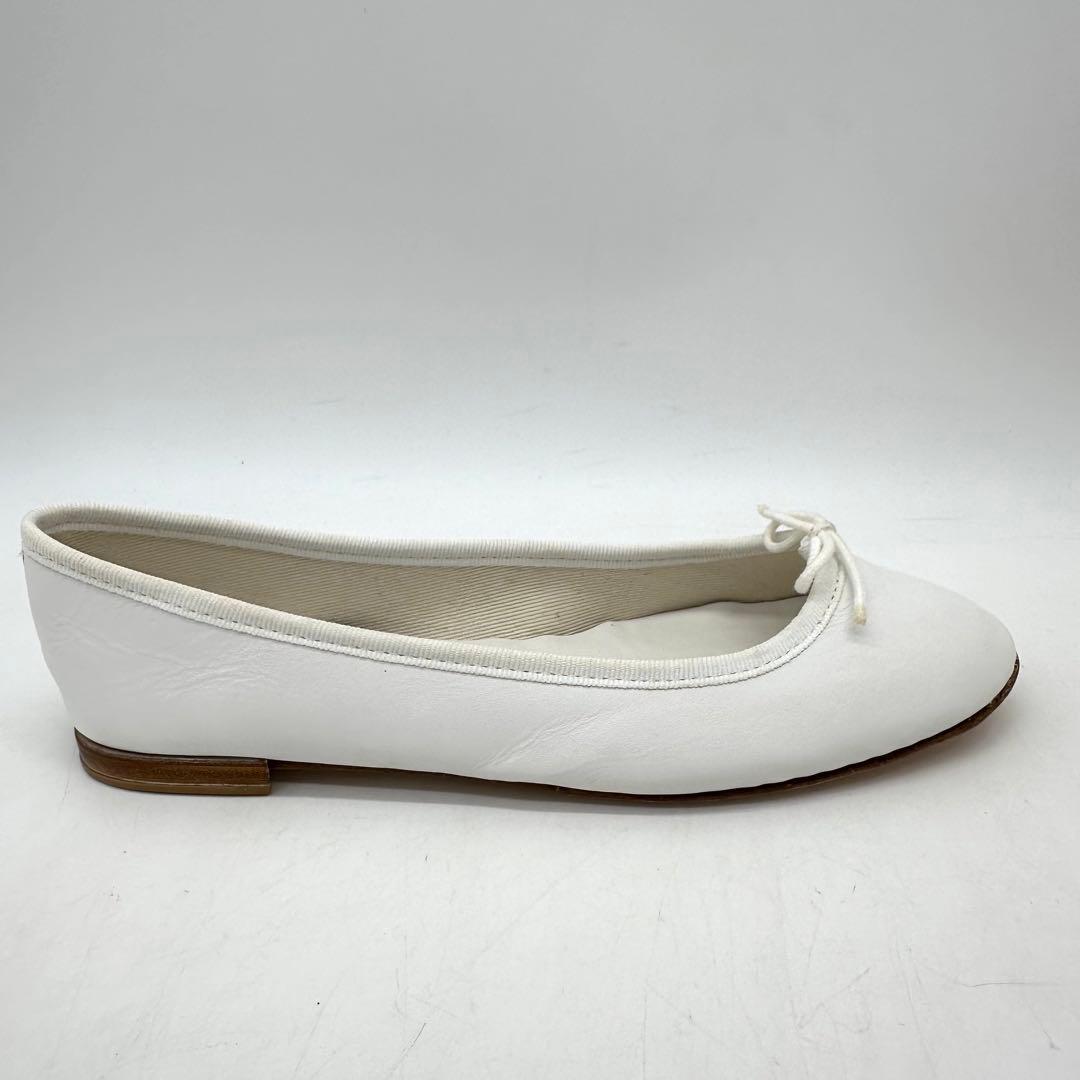 〈美品〉reppetto レペット【23cm】バレエシューズ 白 ホワイト 〈美品〉reppetto レペット【23cm】バレエシューズ 白 ホワイト