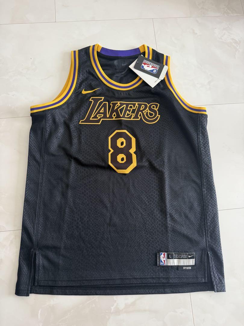 イ*ト様 Kobe Bryant Lakers ジャージ 8 24 新品　Lサイ