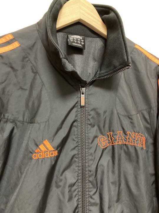 新品最安値 adidas 読売ジャイアンツ ブルゾン qo6Ot-m58307435220 アディダス ナイロンジャケット 2022新作