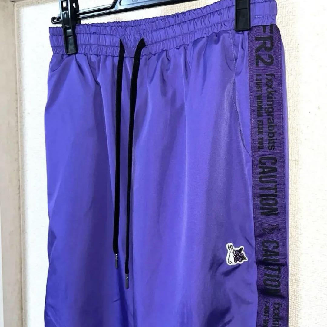 人気商品の再入荷情報をお届け！ 撫子 Mサイズ】FR2 ナイロントラックパンツ メルカリ - 京都限定品 パンツ