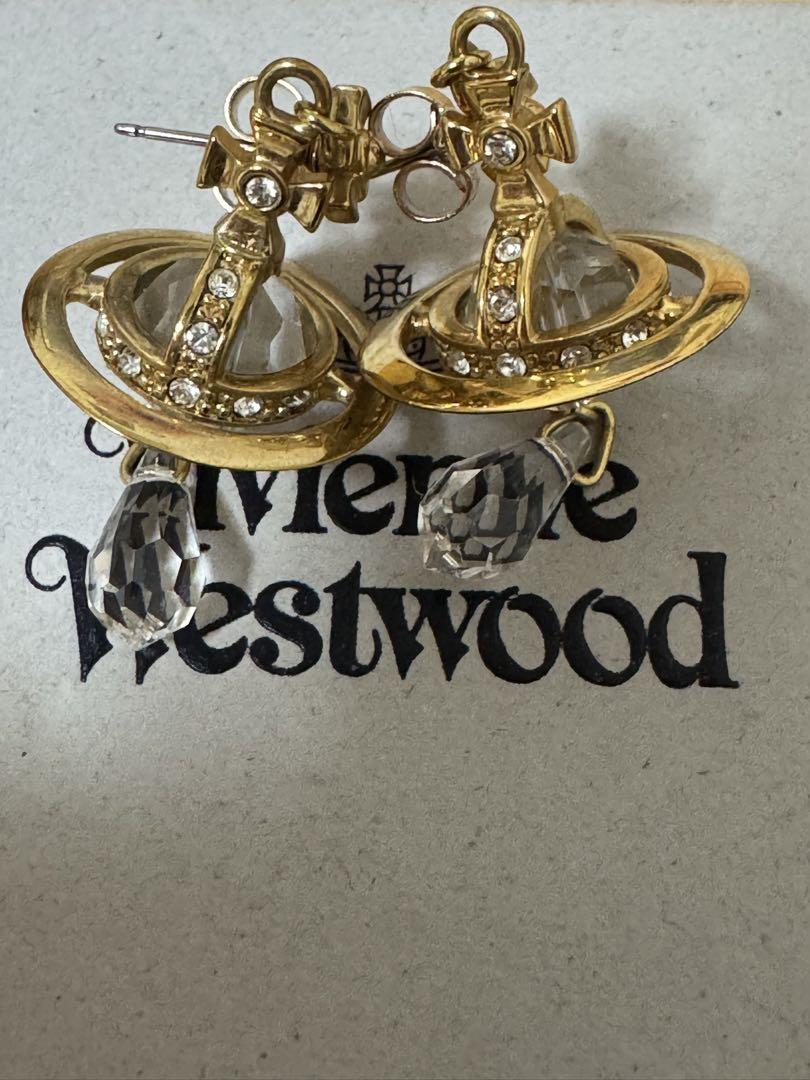 vivienne westwood ヴィヴィアン クリスタルオーブピアス