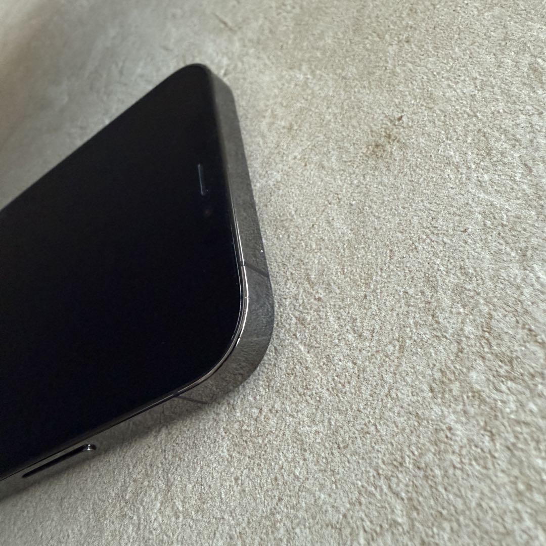 Apple iPhone 12 Pro 128GB グラファイト　ブラック