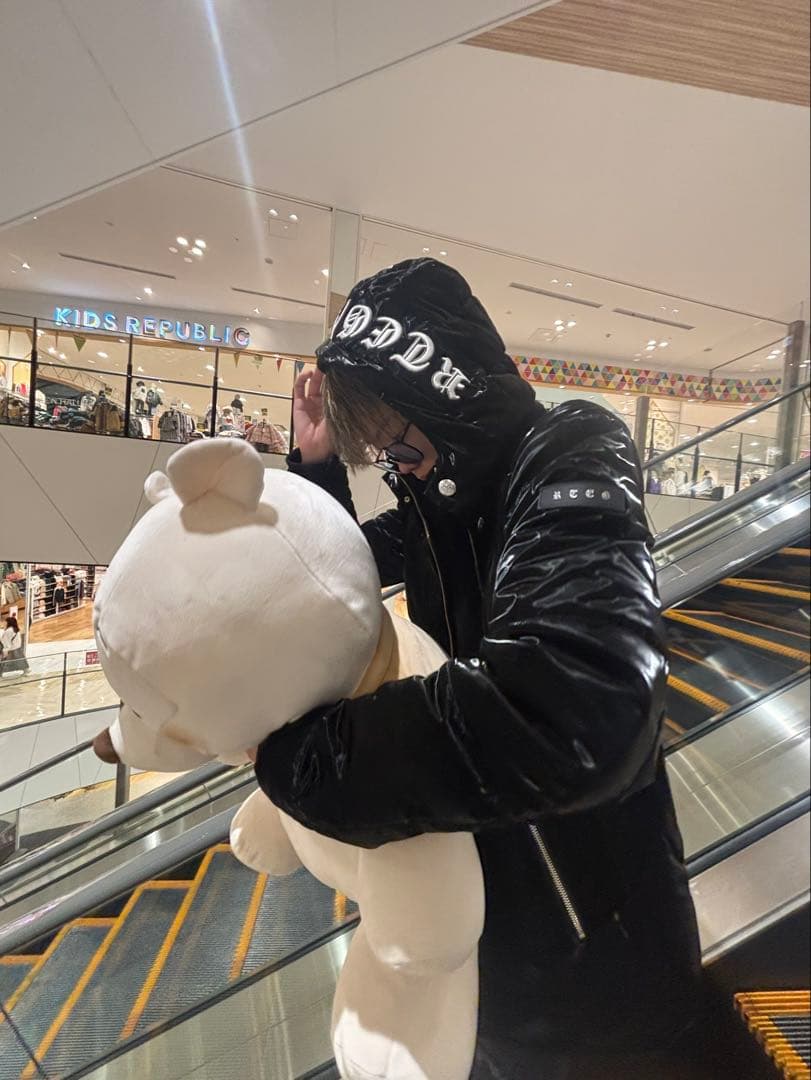 アダムスジャグラー ダウン