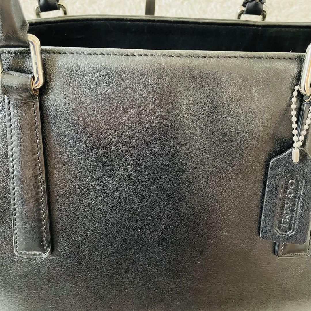 COACHトートバッグ ビジネスバッグ 黒 肩掛け A4可能 大容量