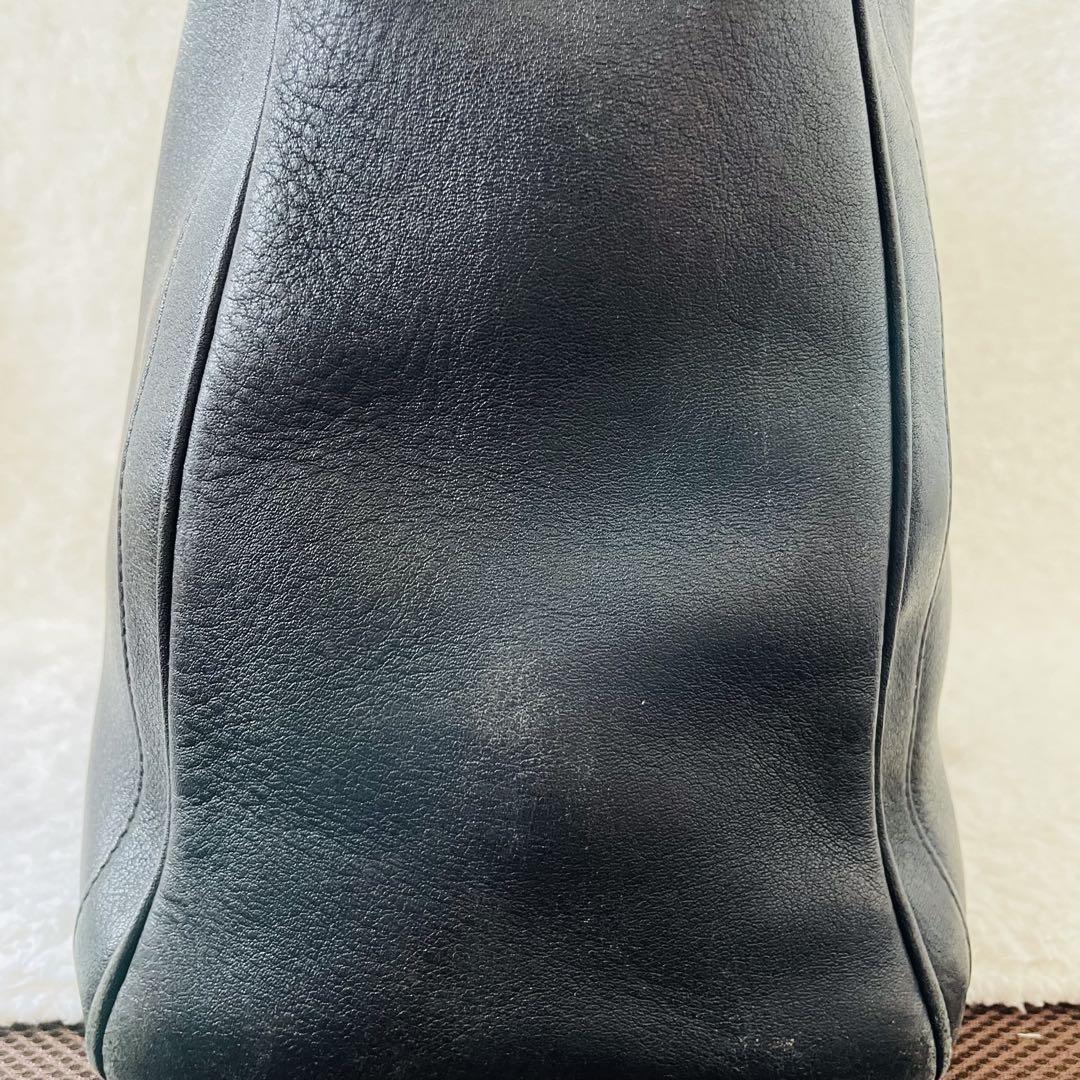 COACHトートバッグ ビジネスバッグ 黒 肩掛け A4可能 大容量