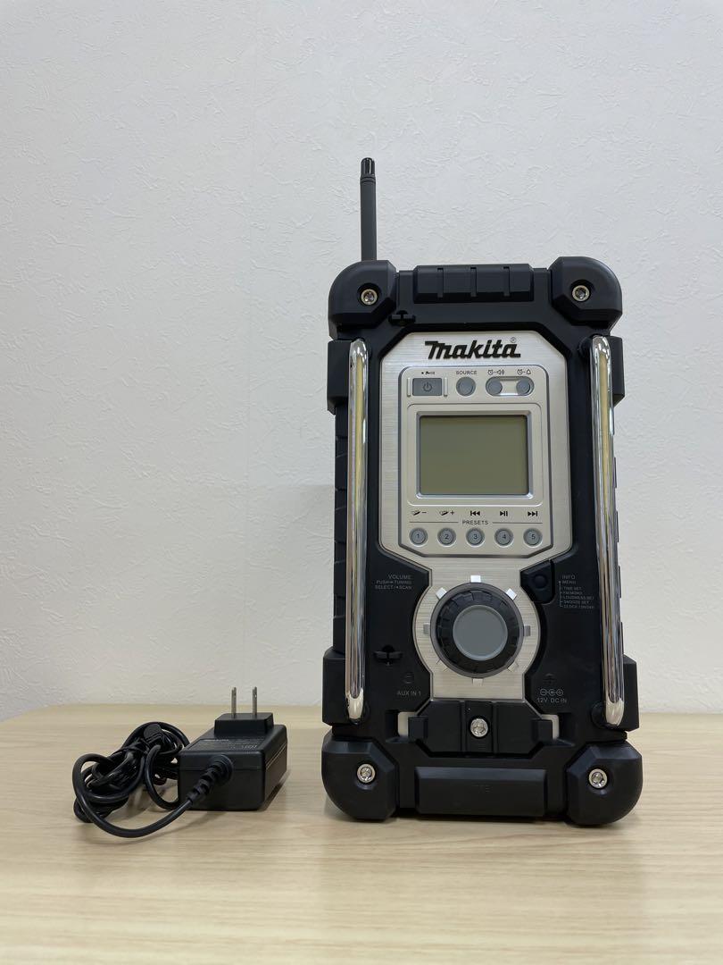 マキタ　充電式ラジオ　MR103