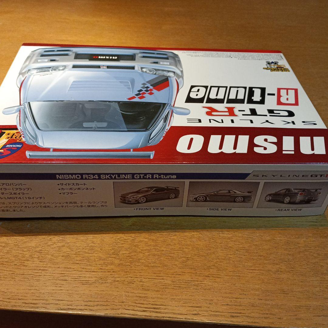アオシマ製　ニスモ　R34 スカイライン GT-R R-tune 1/24 廃盤