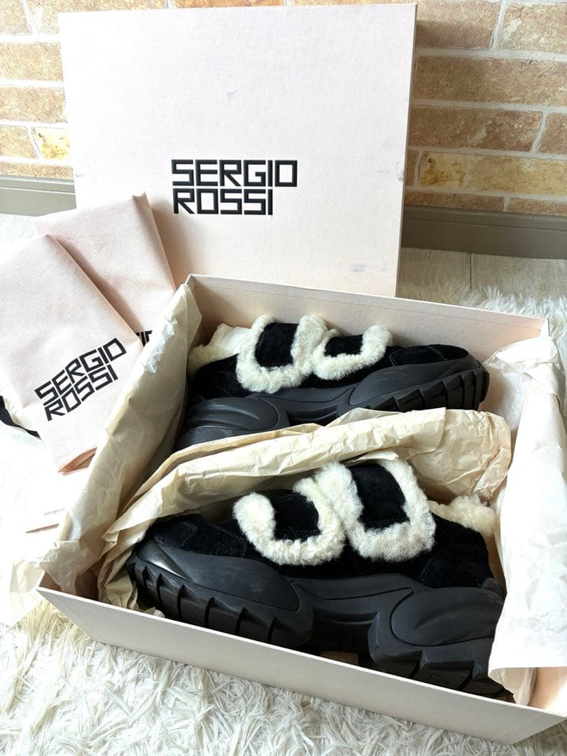 現行✨セルジオロッシ チャンキー スニーカー ファー ボア ロゴ 24cm 現行✨セルジオロッシ チャンキー スニーカー ファー ボア ロゴ 24cm