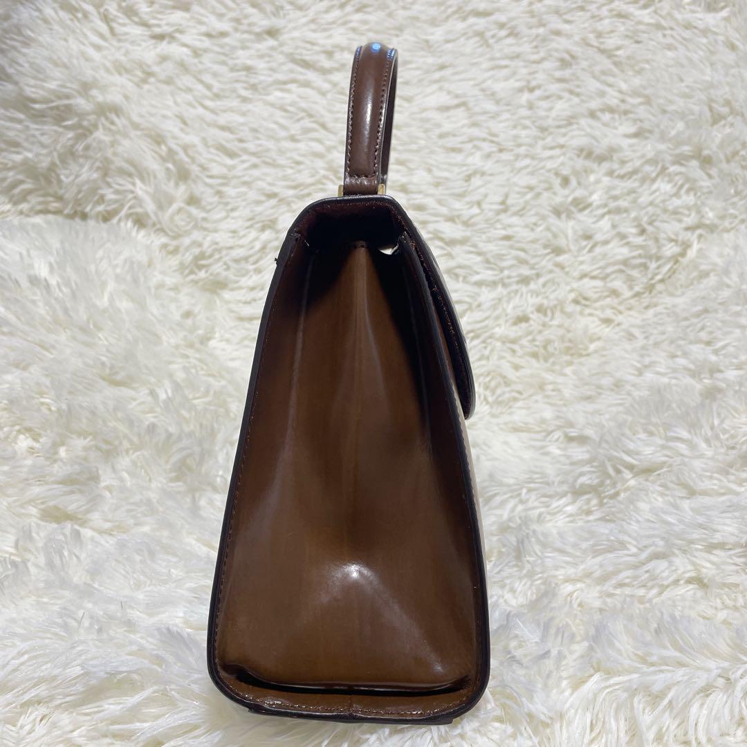 極美品 齋藤飛鳥さん愛用【cristian florenceレザーハンドバッグ