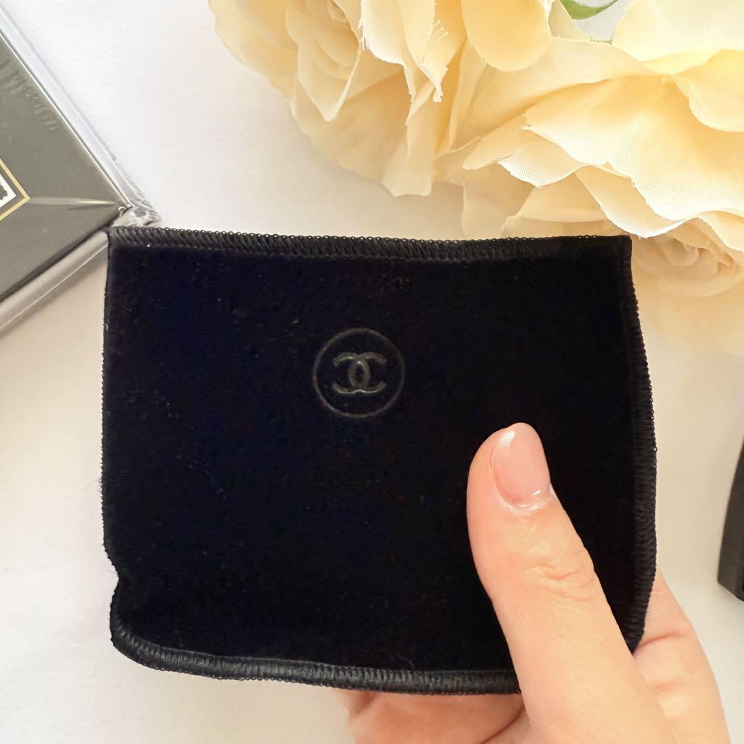 CHANEL ルミエール グラフィック アイシャドウパレット