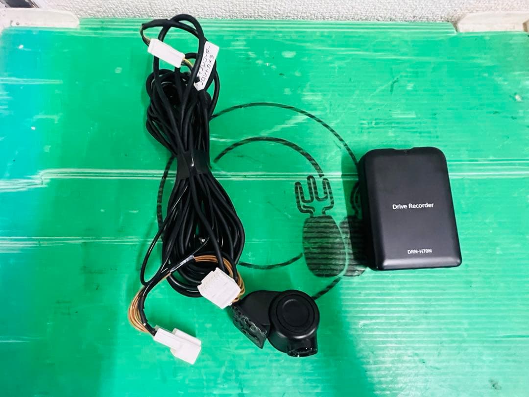 ダイハツ CN-LR950DDA Panasonic9インチ地図データ 目立った傷や汚れなし BRIGHTFACE_UK