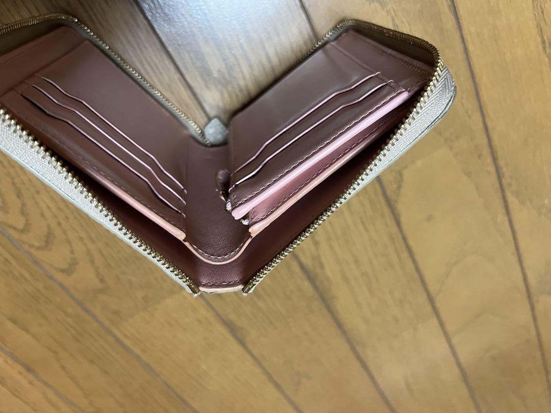 ボナベンチュラ BONAVENTURA   二つ折り財布