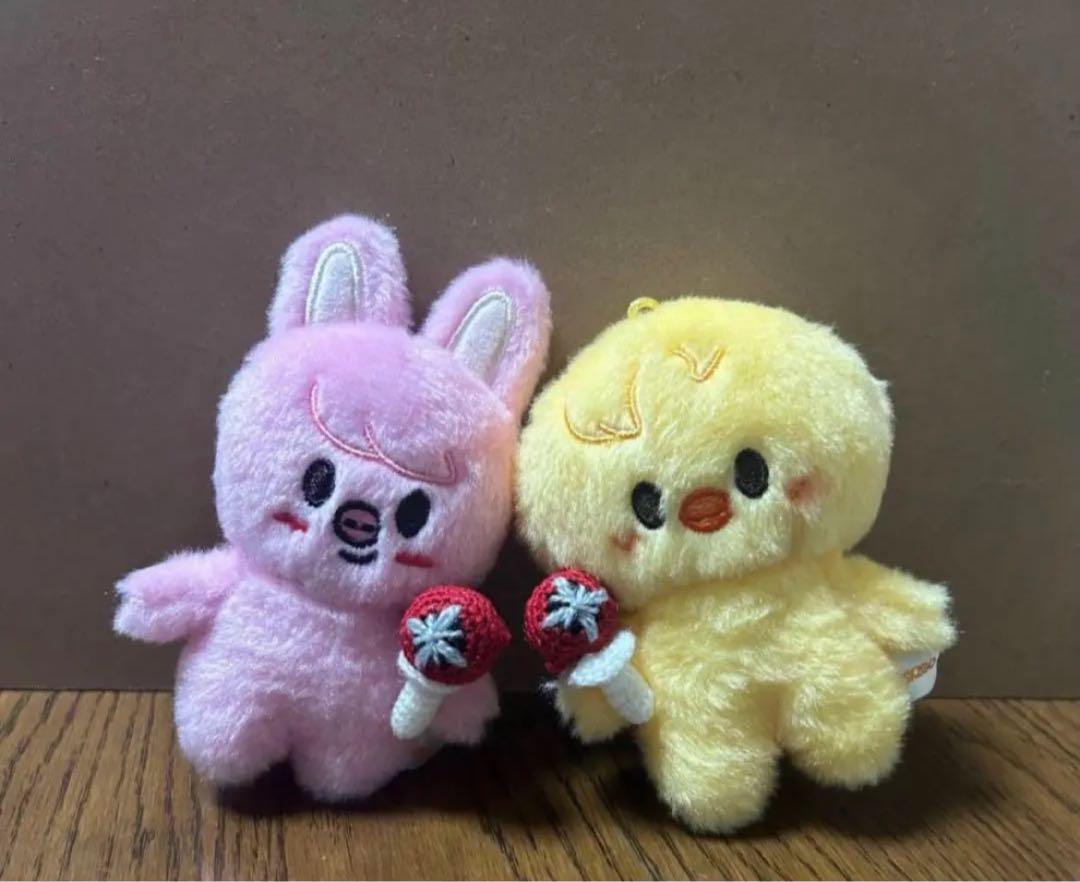 オンソンウペンライトとTSH ぬいぐるみ オーダーページ⭐︎skzoo 10cmぬいぐるみ用ふりふりペンライト