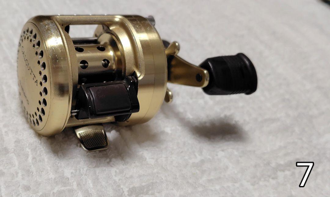 シマノ カルカッタ50XT ベイトリール中古品