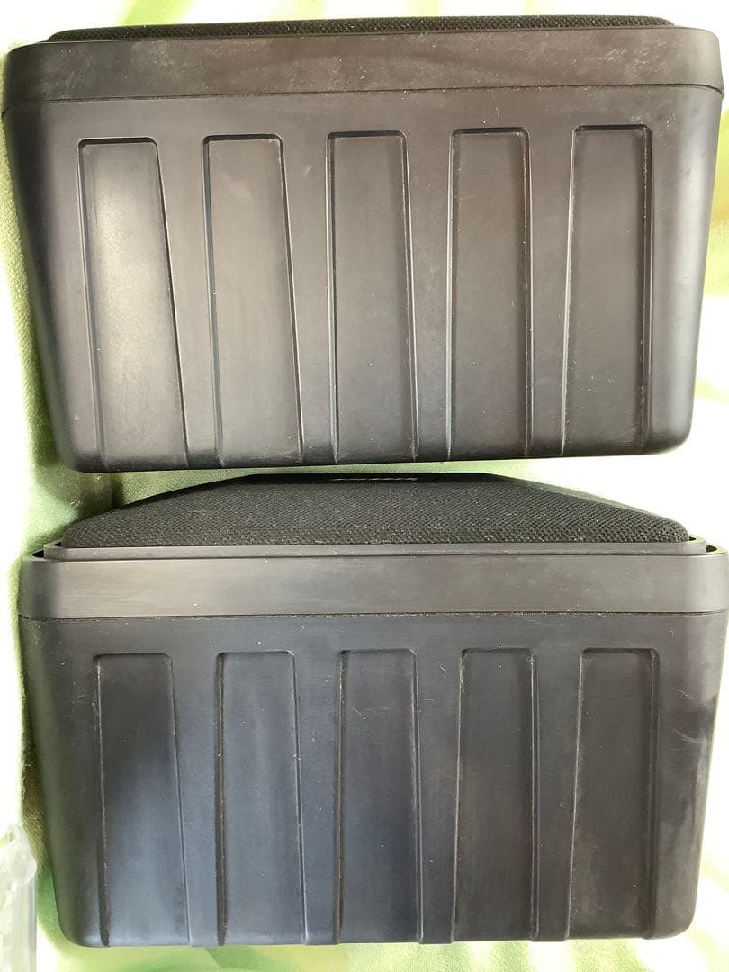 Bose 101MM スピーカー 150W 2個セット Bose 101MM スピーカー 150W 2個セット