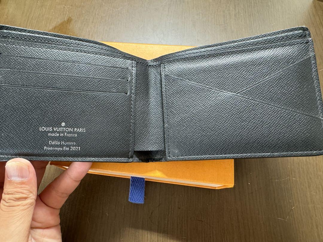ルイ•ヴィトン 二つ折り財布