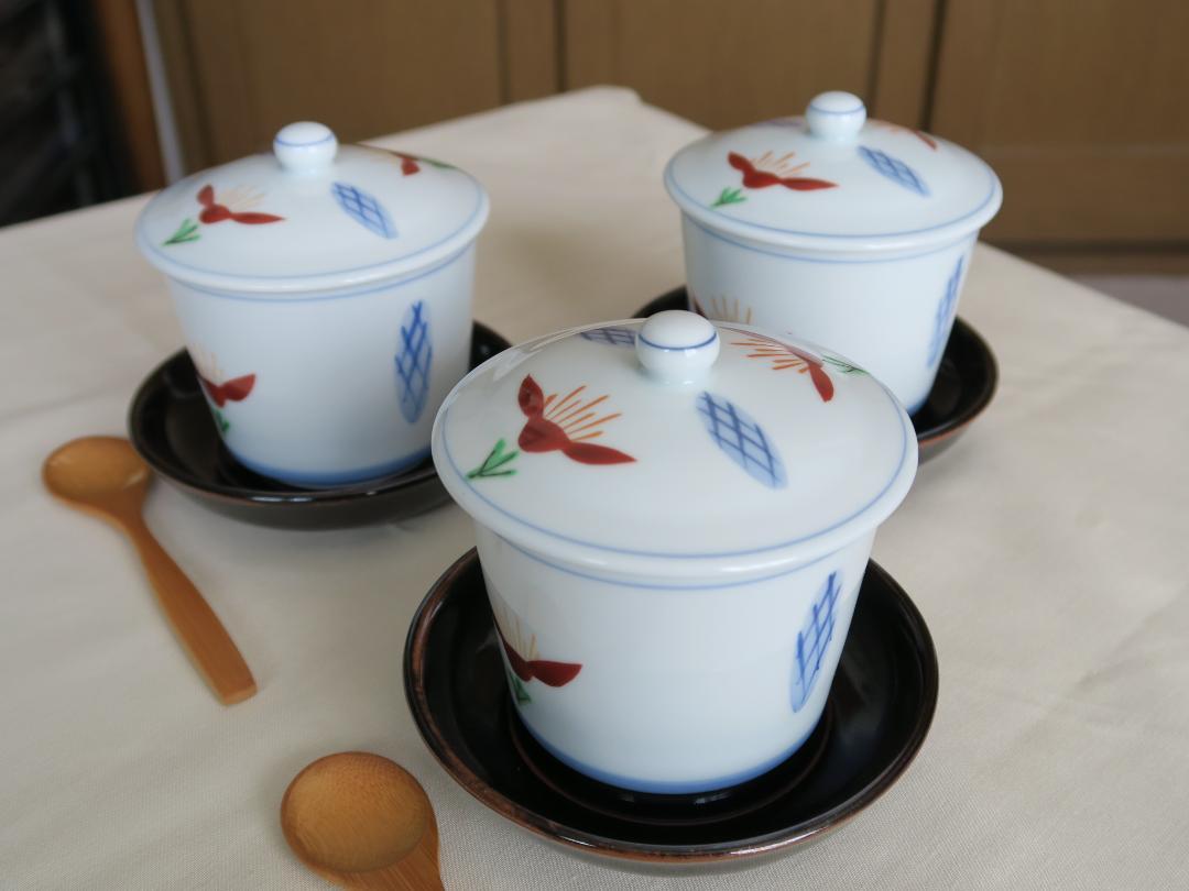 新品未使用　たち吉　茶碗蒸し　紅小花 むし茶碗（受皿・竹スプーン付）６個セット