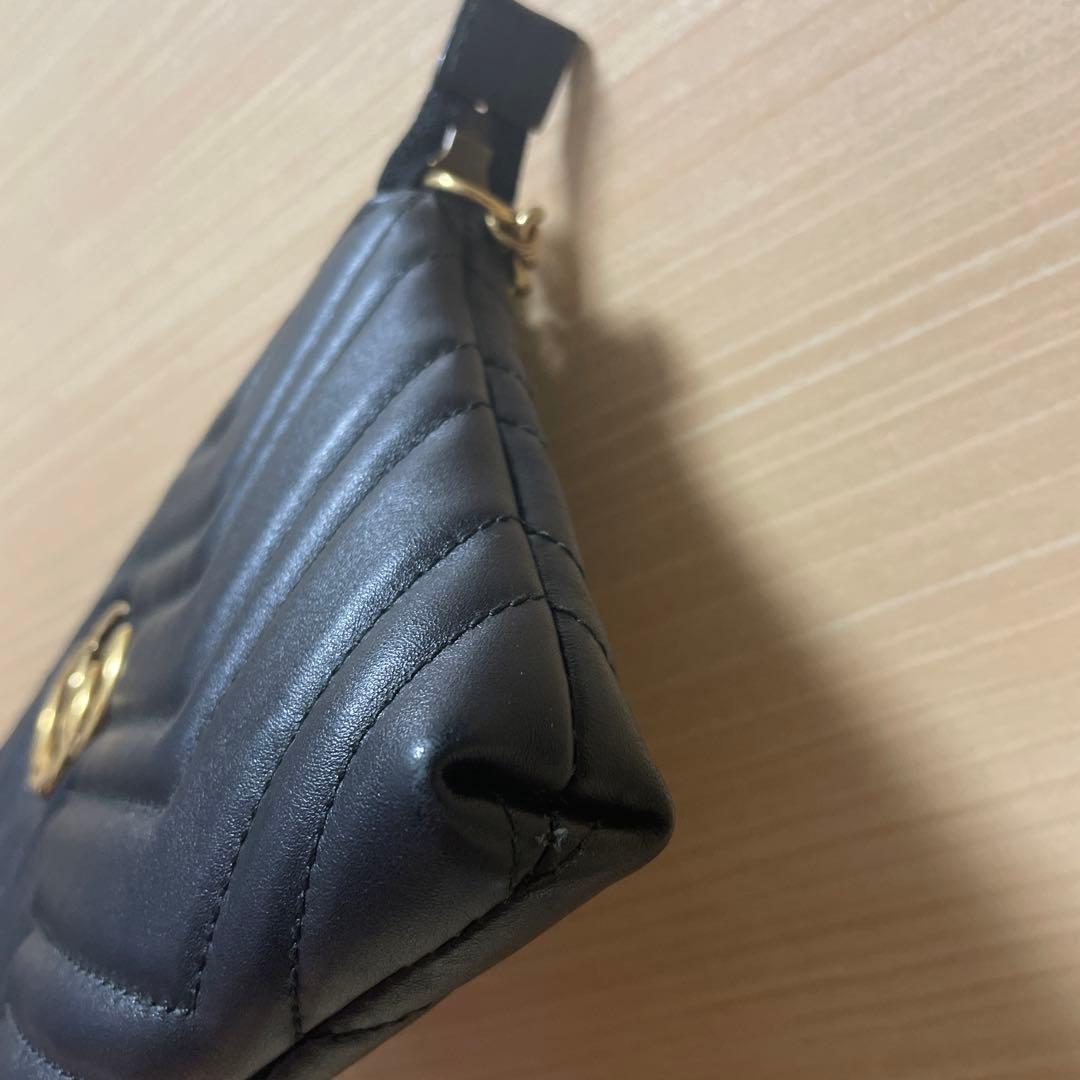 グッチ ggマーモント キルティング チェーンショルダーバッグ グッチ ggマーモント キルティング チェーンショルダーバッグ